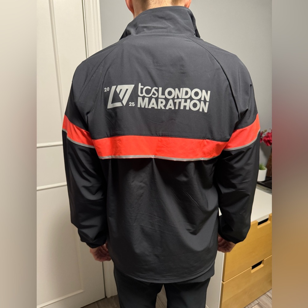 New Balance Official 2025 TCS London Marathon Jacket -Men’s Medium -New w/o Tags